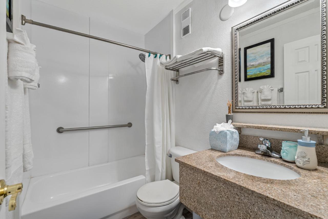Wake Up To Ocean Views From Your Private Balcony * Tampa
