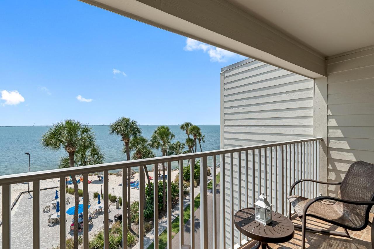 Holiday home Wake Up To Ocean Views From Your Private Balcony