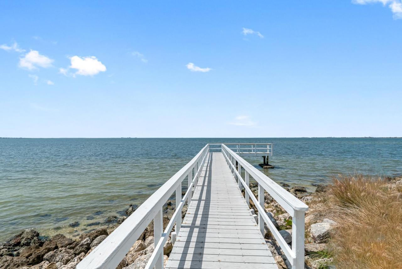 Holiday home Wake Up To Ocean Views From Your Private Balcony *